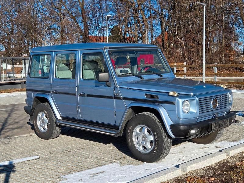 Blau Gebraucht 1993 Mercedes G350 SUV | 37.000 € - Bild 1/4