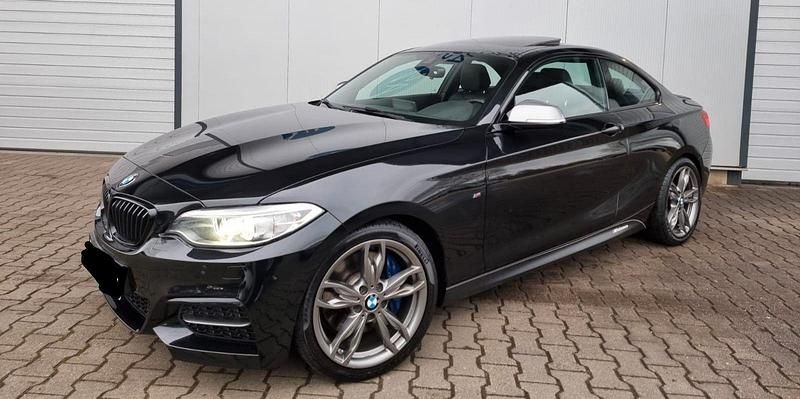 Gebraucht BMW M235 M Performance 326 PS (239 kW) 2015 Schwarz Coupé