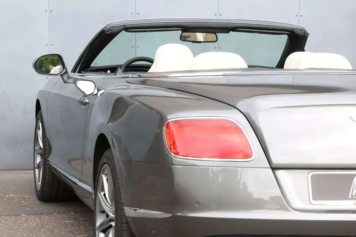Gebraucht Bentley Continental GT Convertible 507 PS (372 kW) 2014 Grau Cabrio