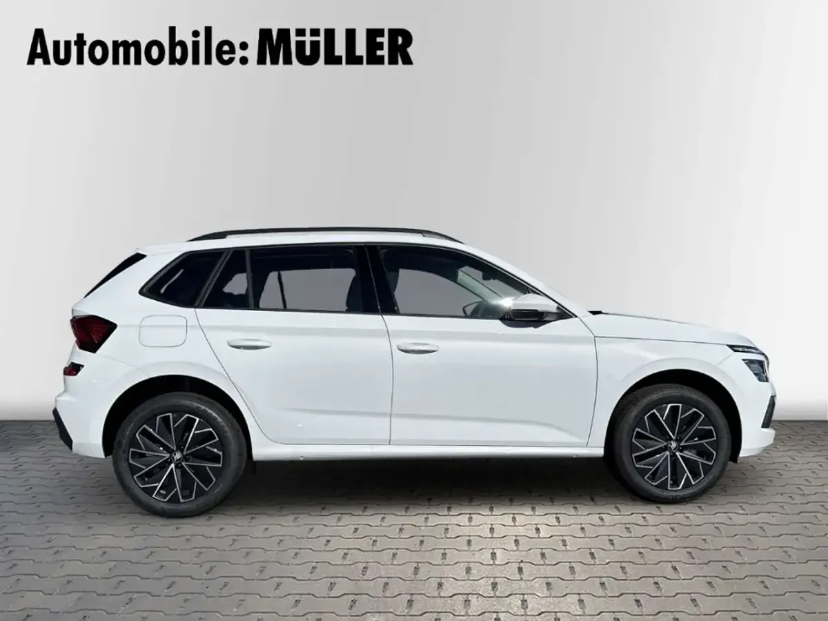 Neu Skoda Kamiq Tour 116 PS (85 kW) 2026 Moonweiss metallic SUV