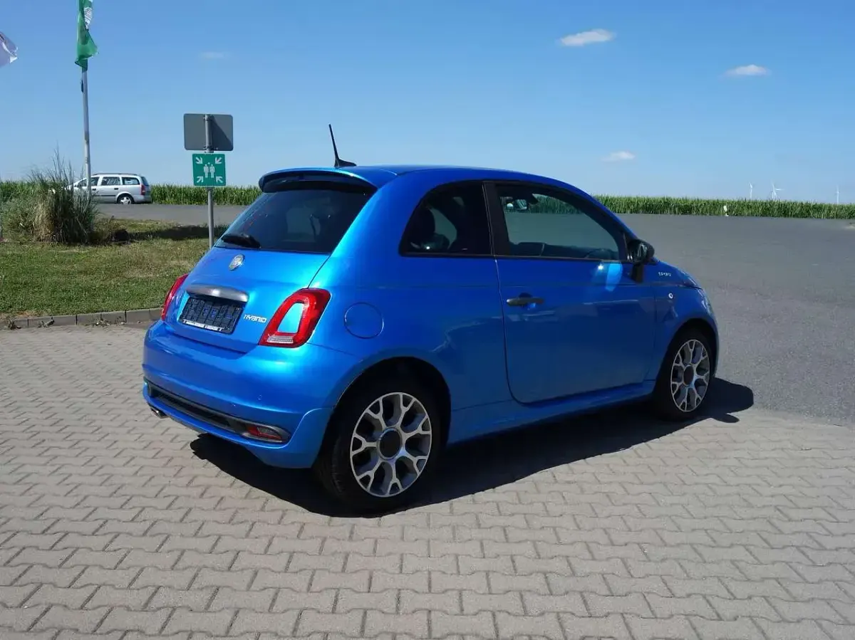 Gebraucht Fiat 500 Sport 69 PS (50 kW) 2021 Italia blau Kleinwagen