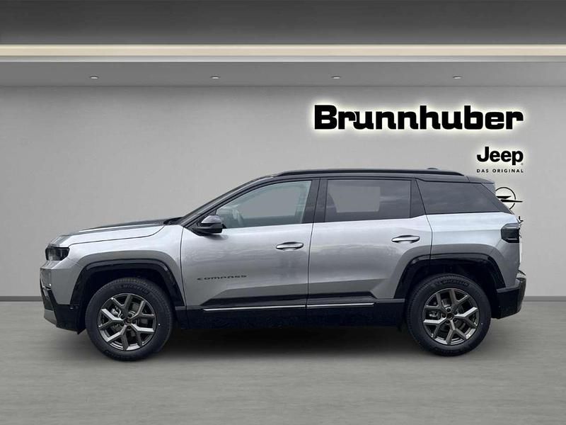 Käytetty Jeep Compass 145 HP (106 kW) 2026 Harmaa Katumaasturi