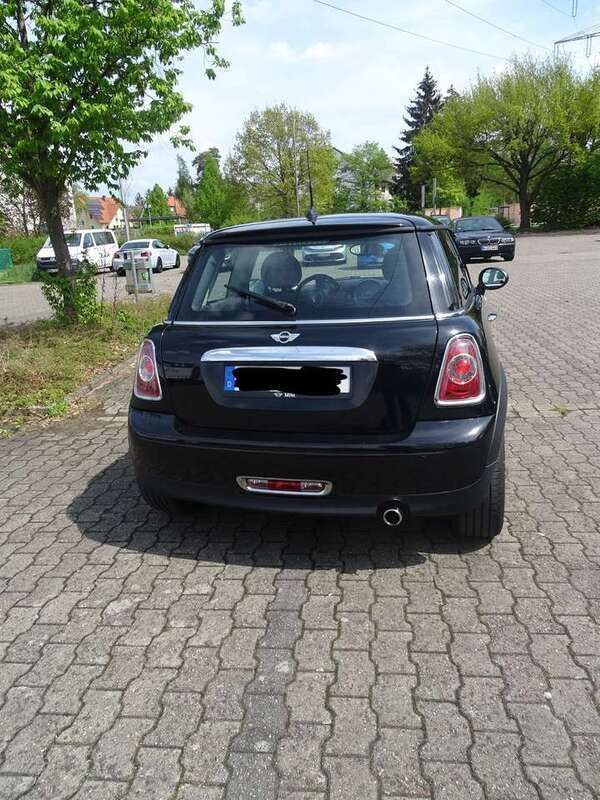Schwarz Gebraucht 2012 Mini ONE Kleinwagen | 6.750 € (Fairer Preis) - Bild 1/4