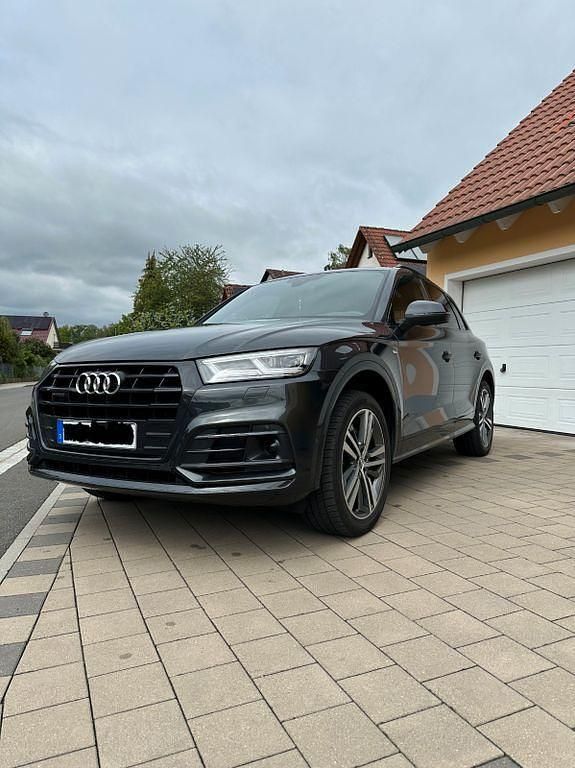 Second-hand Audi Q5 Sport 190 CP (139 kW) 2019 Gri SUV