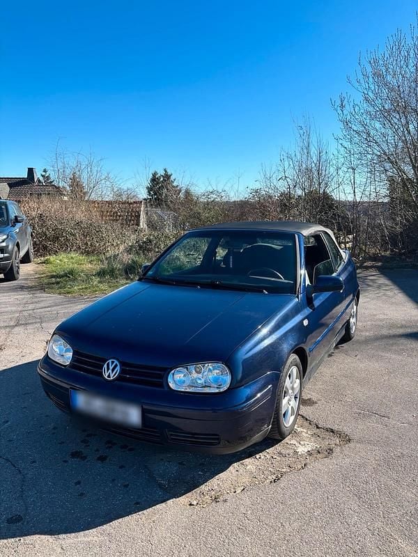 Gebraucht VW Golf Cabriolet 75 PS (55 kW) 2000 Blau Cabrio