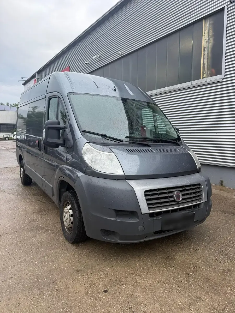 Gebraucht Fiat Ducato 116 PS (85 kW) 2012 Grau Van