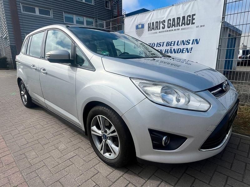Gebraucht Ford Grand C-Max 125 PS (91 kW) 2013 Silber Van / Kleinbus