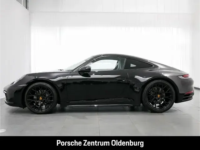 Gebraucht Porsche 911 Carrera 4 385 PS (283 kW) 2024 Schwarz Coupé
