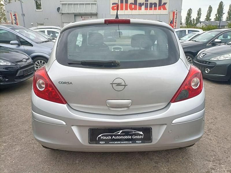 Gebraucht Opel Corsa Edition 60 PS (44 kW) 2007 Silber Kleinwagen
