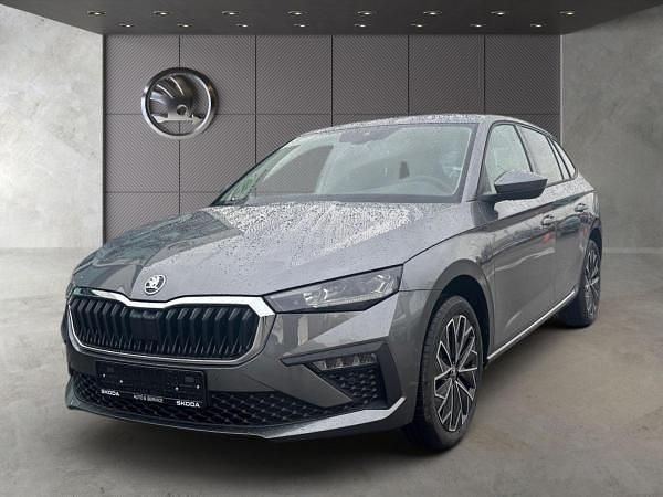 Grau (graphitegrau metallic) Neu 2025 Skoda Scala Tour Kleinwagen | 27.889 € (Etwas zu teuer) - Bild 1/4