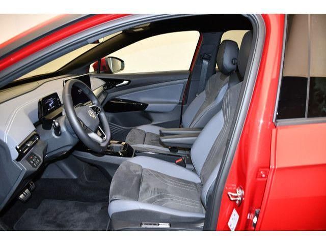 Gebraucht VW ID.4 Pro 210 kW (286 PS) 2025 Kings red metallic SUV