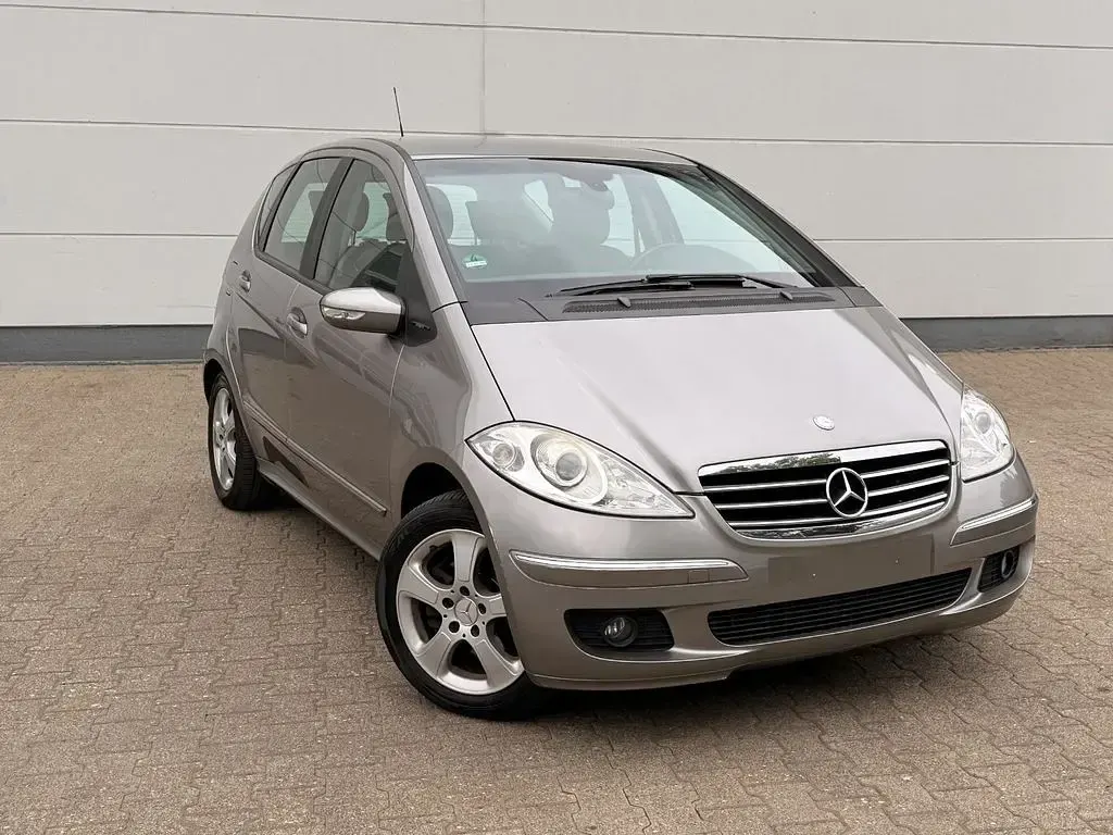 Gebraucht Mercedes A180 Avantgarde 109 PS (80 kW) 2006 Grau Limousine