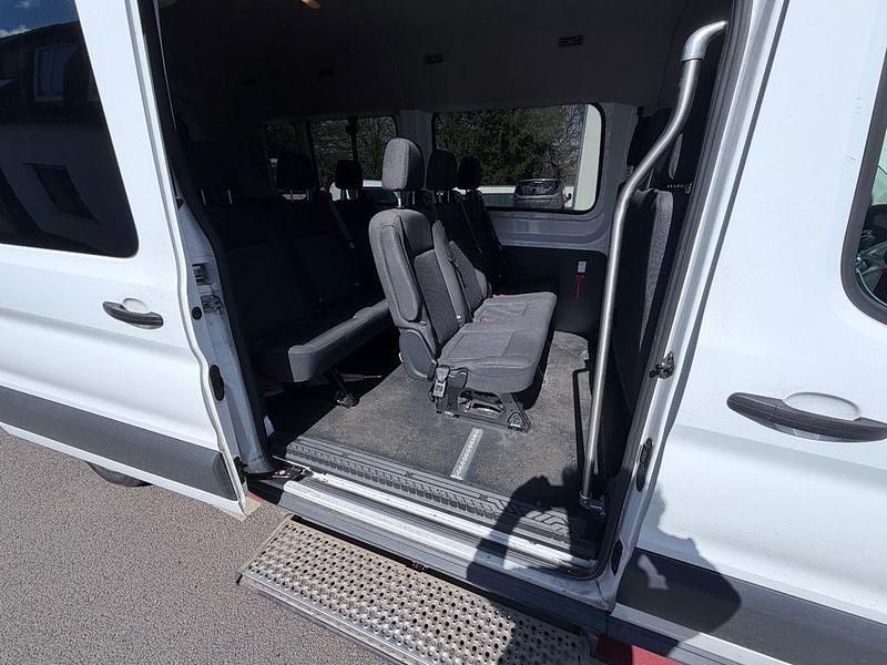 Gebraucht Ford Transit 105 PS (77 kW) 2019 Weiß Van / Kleinbus