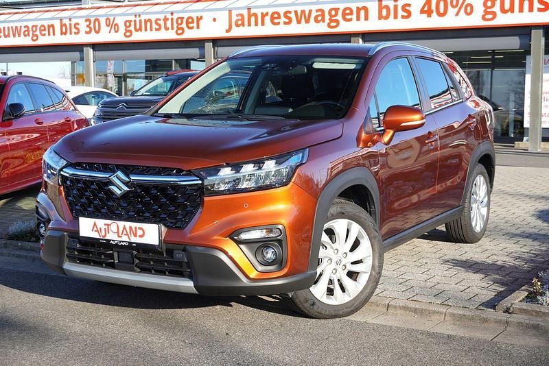 Orange Gebraucht 2023 Suzuki SX4 S-Cross Comfort SUV | 23.990 € (Fairer Preis) - Bild 1/4