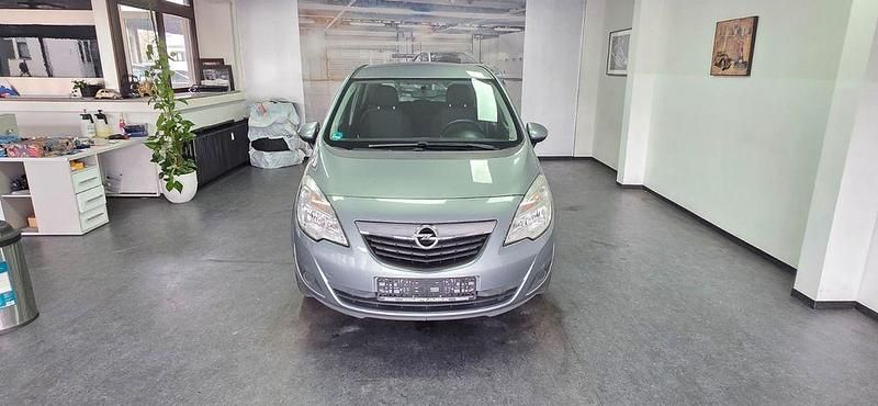 Gebraucht Opel Meriva Active 101 PS (74 kW) 2013 Grau Van / Kleinbus