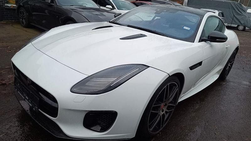 Gebraucht Jaguar F-Type R-Dynamic 300 PS (220 kW) 2019 Weiß Coupé