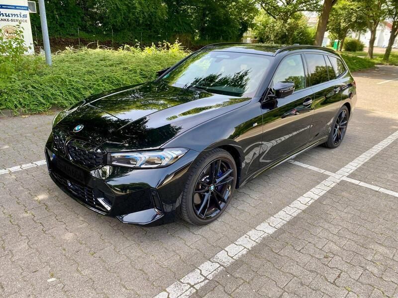 Schwarz Gebraucht 2024 BMW M340 M Sport Limousine | 64.900 € (Etwas zu teuer) - Bild 1/4