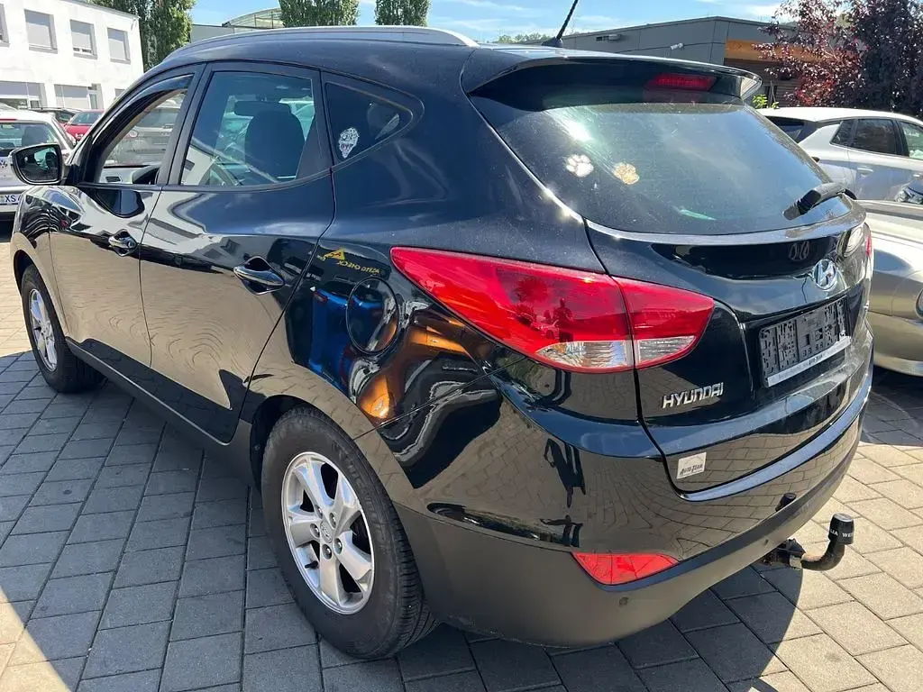 Gebraucht Hyundai ix35 Style 163 PS (119 kW) 2010 Schwarz SUV