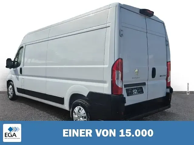 Neu Peugeot Boxer Premium 100 kW (136 PS) 2025 Weiß Van