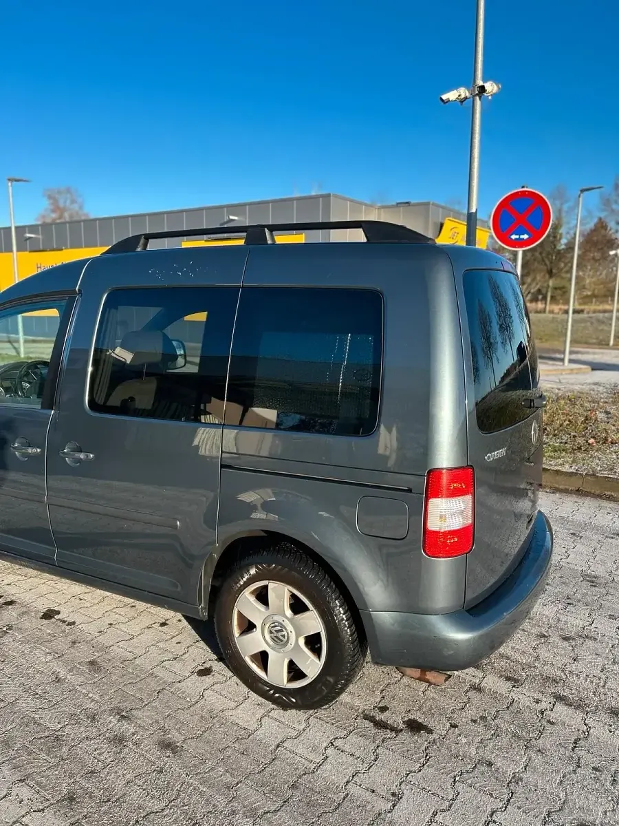 Gebraucht VW Caddy 109 PS (80 kW) 2008 Grau Van / Kleinbus