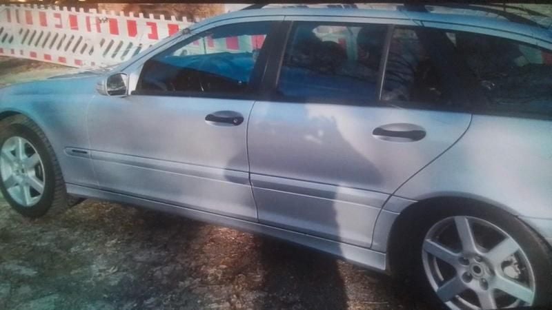 Gebraucht Mercedes 200 170 PS (125 kW) 2005 Silber Kombi