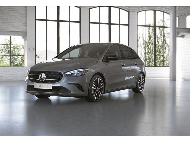 Gebraucht Mercedes B200 Progressive 163 PS (119 kW) 2020 Grau Van / Kleinbus