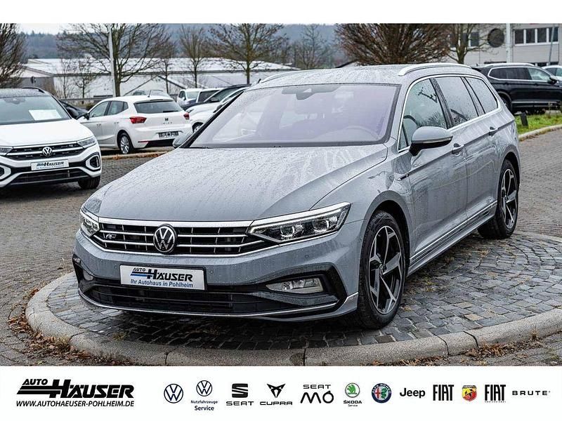 Gebraucht VW Passat R-line 190 PS (139 kW) 2023 Grau Kombi