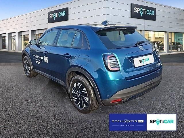 Gebraucht Fiat 600 101 PS (74 kW) 2025 Grün SUV