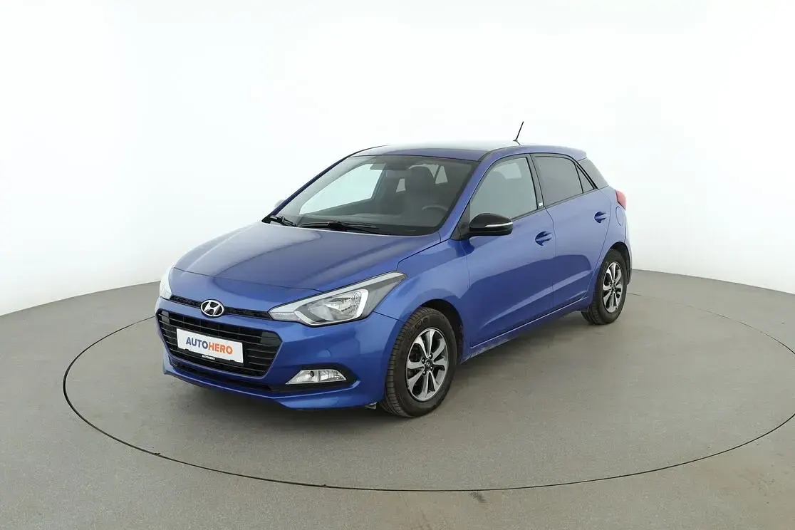 Gebraucht Hyundai i20 Passion 84 PS (61 kW) 2018 Limousine