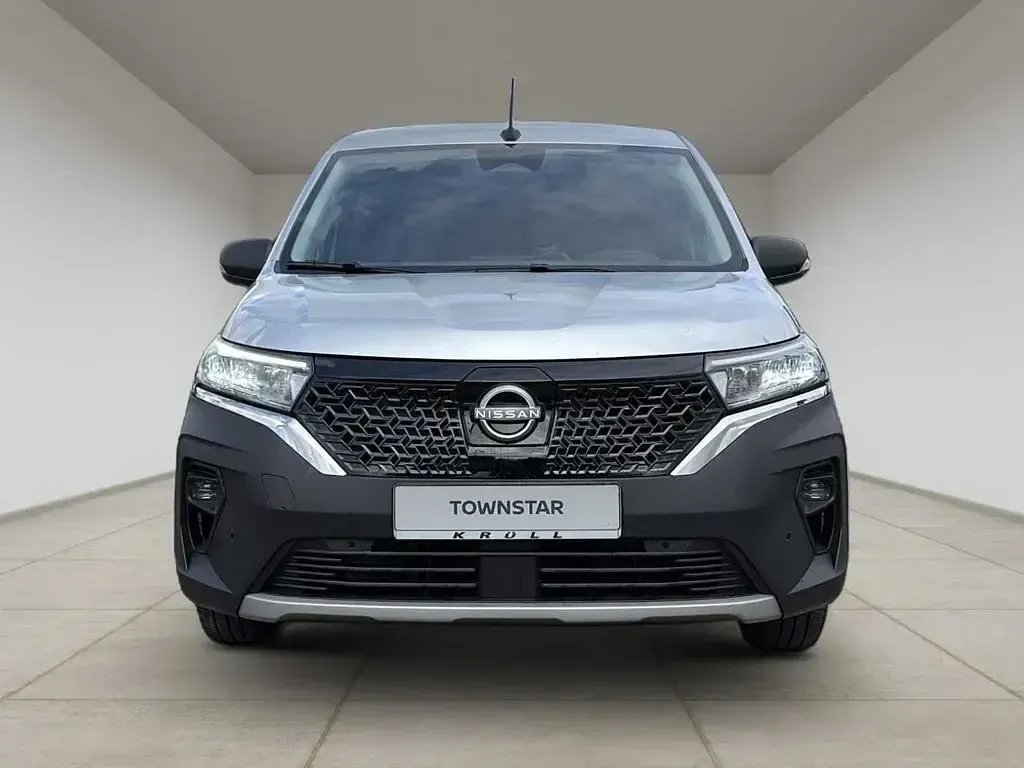 Gebraucht Nissan Townstar N-Connecta 89 kW (122 PS) 2024 Silber Limousine