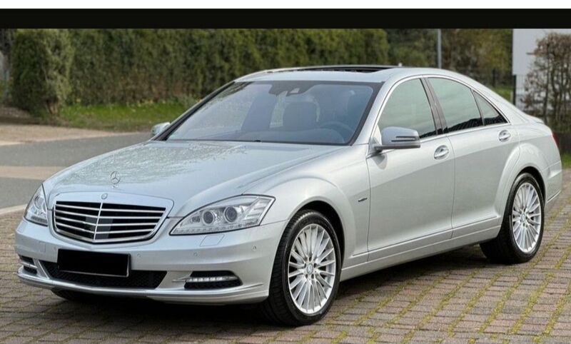 Schwarz Gebraucht 2009 Mercedes S400 Limousine | 15.999 € (Fairer Preis) - Bild 1/4