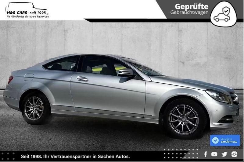 Gebraucht Mercedes C220 170 PS (125 kW) 2012 Silber Coupé