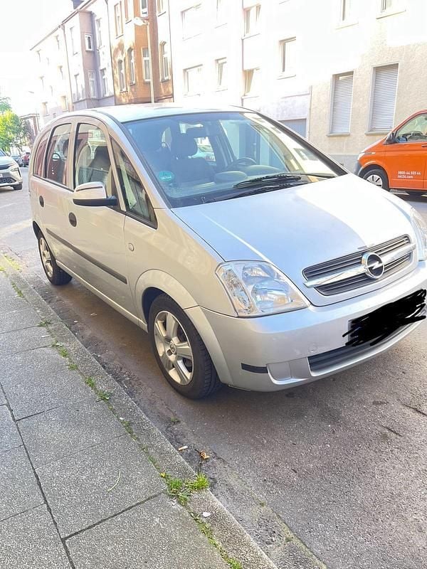 Second-hand Opel Meriva 100 CP (73 kW) 2003 Argintiu Monovolum