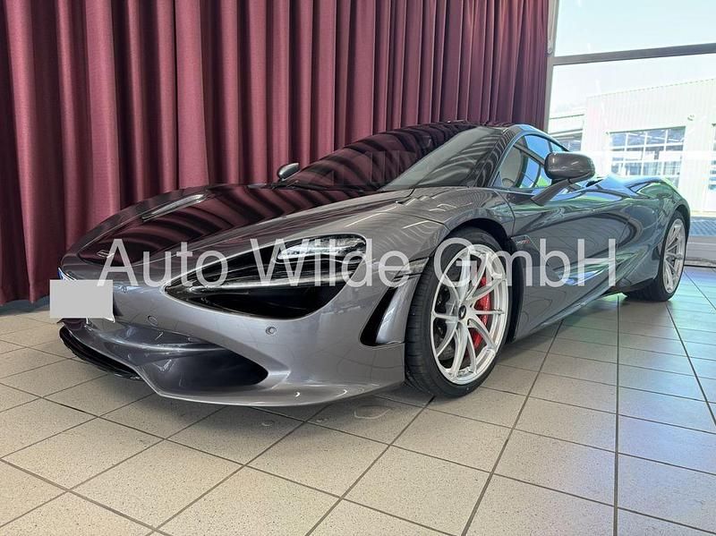Gebraucht McLaren 750S 751 PS (552 kW) 2024 Grau Coupé