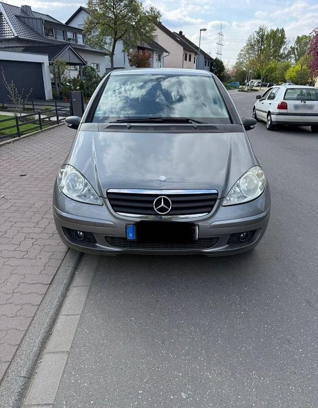 Gebraucht Mercedes A150 Elegance 95 PS (69 kW) 2005 Grau Kleinwagen