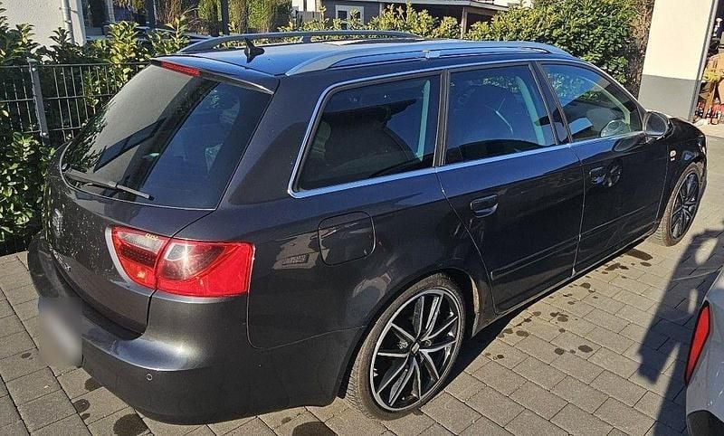 Gebraucht Seat Exeo Sport 170 PS (125 kW) 2012 Schwarz Kombi