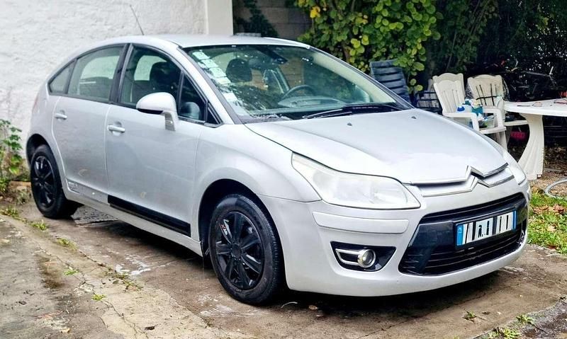 Gebraucht Citroën C4 Style 90 PS (66 kW) 2008 Grau Limousine