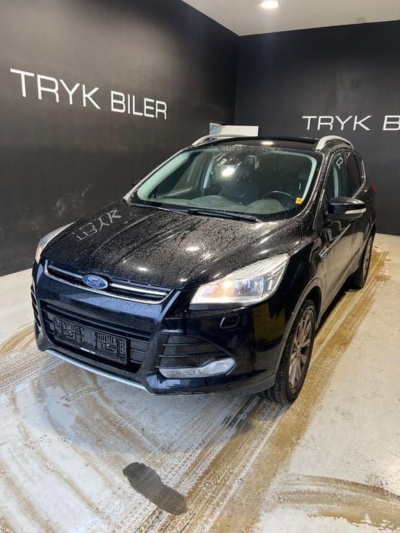 Schwarz Gebraucht 2016 Ford Kuga Titanium SUV | 7.000 € (Superpreis) - Bild 1/4