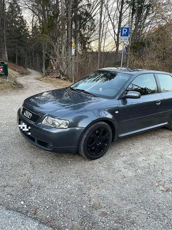 Gebraucht Audi S3 224 PS (164 kW) 2002 Grau Kleinwagen