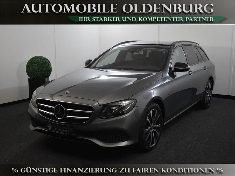 Gebraucht Mercedes E300 Avantgarde 306 PS (225 kW) 2019 Grau Limousine