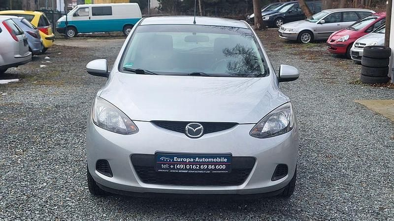 Second-hand Mazda 2 Independence 86 CP (63 kW) 2010 Argintiu Hatchback