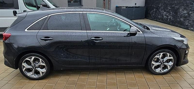 Gebraucht Kia Ceed Platinum Edition 136 PS (100 kW) 2019 Schwarz Kleinwagen