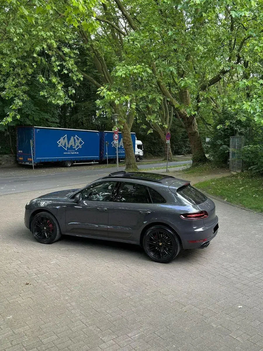 Usata Porsche Macan 400 CV (294 kW) 2016 Grigio SUV