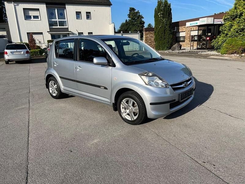 Silber Gebraucht 2009 Subaru Justy Active Kleinwagen | 2.980 € (Teuer) - Bild 1/4