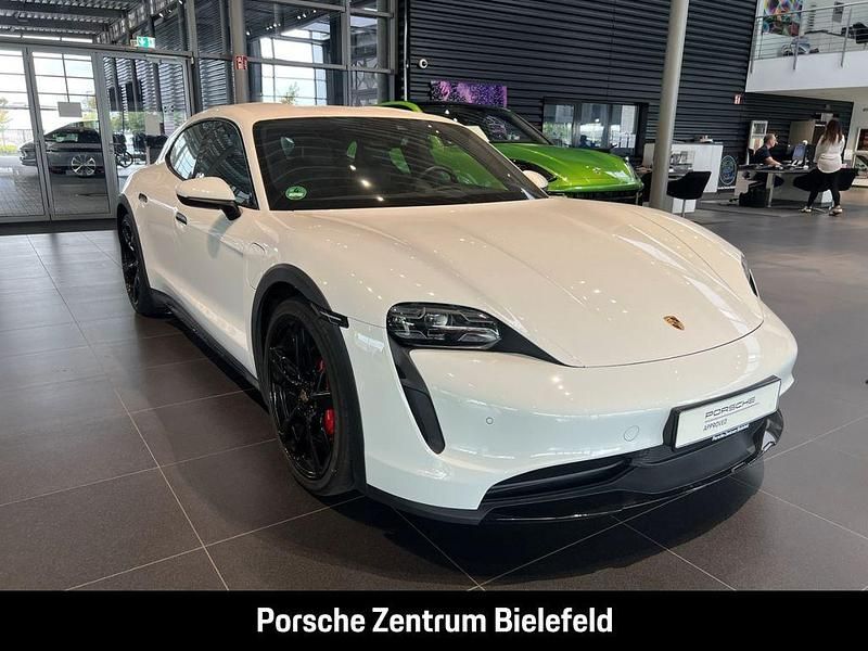 Weiß Gebraucht 2022 Porsche Taycan 4S Cross Turismo Limousine | 78.900 € (Etwas zu teuer) - Bild 1/4