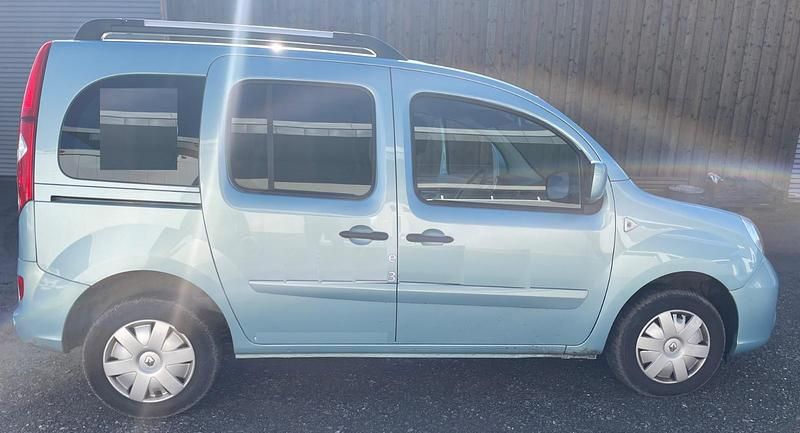 Gebraucht Renault Kangoo 105 PS (77 kW) 2010 Blau Van / Kleinbus