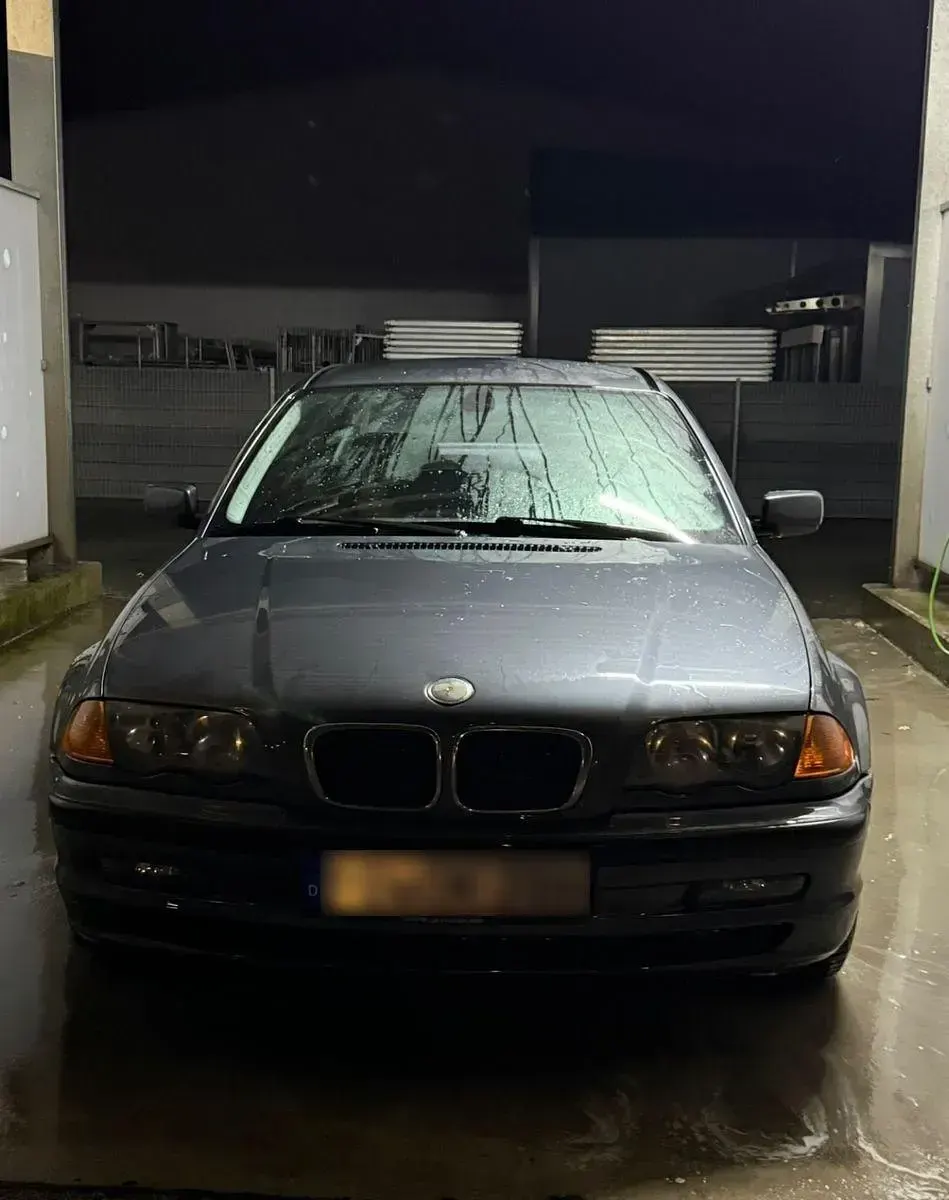 Gebraucht BMW 318 118 PS (86 kW) 1999 Grau Limousine