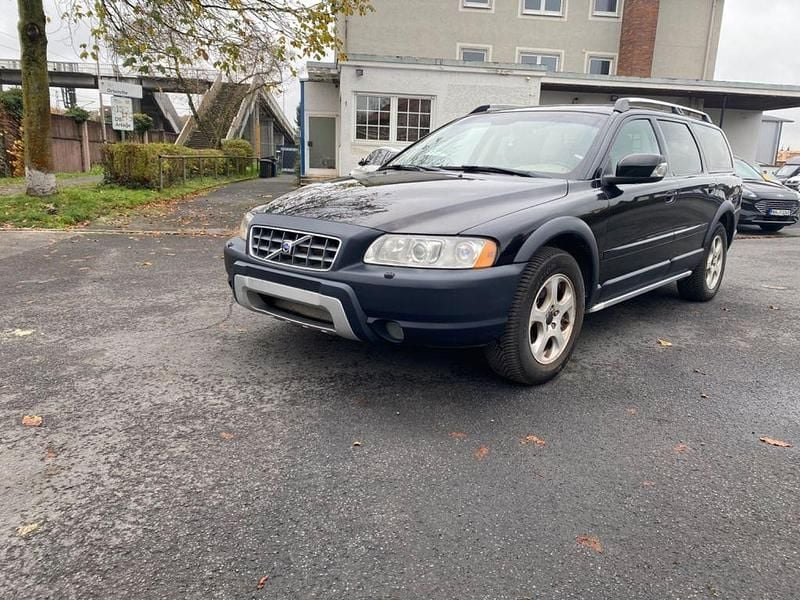 Schwarz Gebraucht 2006 Volvo XC70 Kinetic SUV | 3.500 € (Fairer Preis) - Bild 1/4