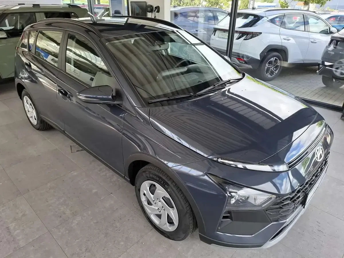Neu Hyundai Bayon Select 101 PS (74 kW) 2025 Aurora grey SUV