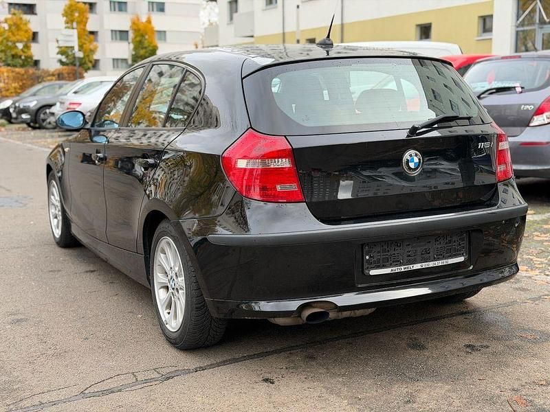 Gebraucht BMW 116 Advantage 122 PS (89 kW) 2008 Schwarz Kleinwagen